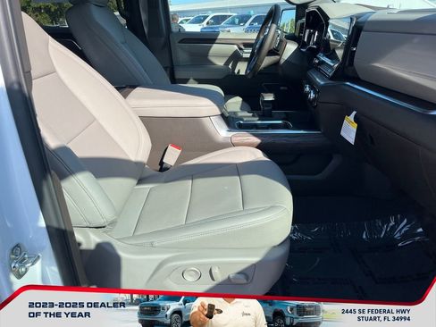 New 2026 GMC Sierra 1500 SLT w/ SLT Premium Plus Package image 19