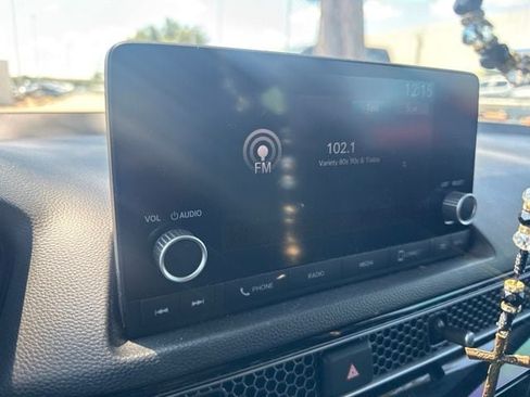 Used 2023 Honda Civic Sport image 9