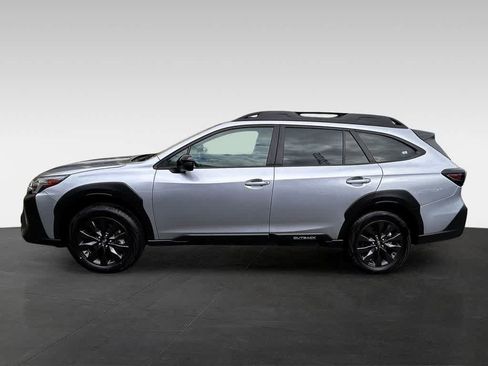 Certified 2025 Subaru Outback Onyx Edition AWD/4WD image 4