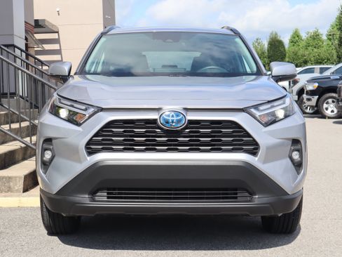 Used 2024 Toyota RAV4 XLE Premium w/ Weather Package AWD/4WD image 4
