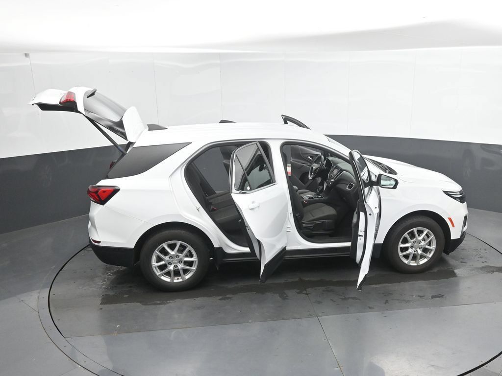 Used 2024 Chevrolet Equinox LT AWD/4WD image 49
