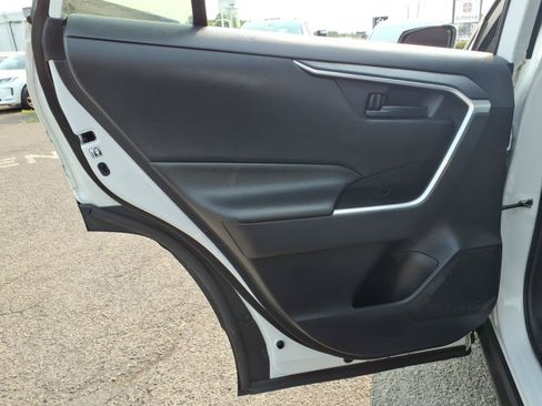 Used 2019 Toyota RAV4 LE w/ All Weather Liner Package AWD/4WD image 11
