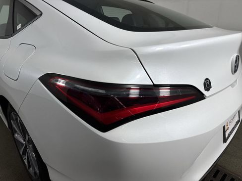 Certified 2026 Acura Integra FWD image 32
