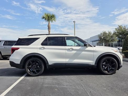 Used 2023 Ford Explorer ST-Line w/ Class IV Trailer Tow Package RWD image 7