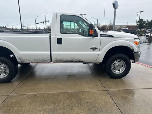 Used 2014 Ford F250 XL w/ Power Equipment Group image 5