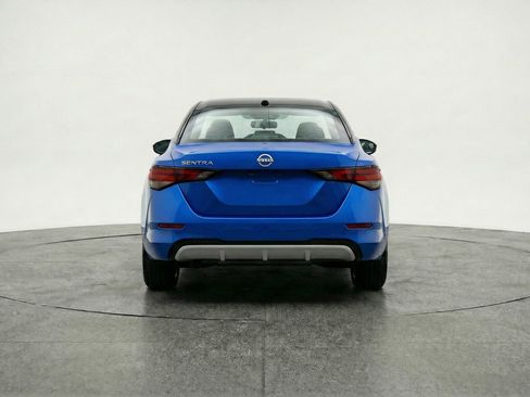 Used 2025 Nissan Sentra SV FWD image 7