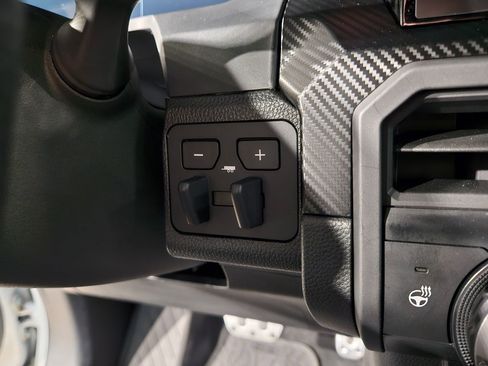 Used 2025 Toyota Tacoma TRD Pro image 34