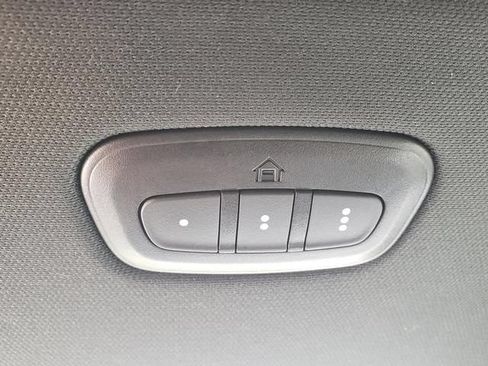 Used 2022 RAM 1500 Big Horn AWD/4WD image 32
