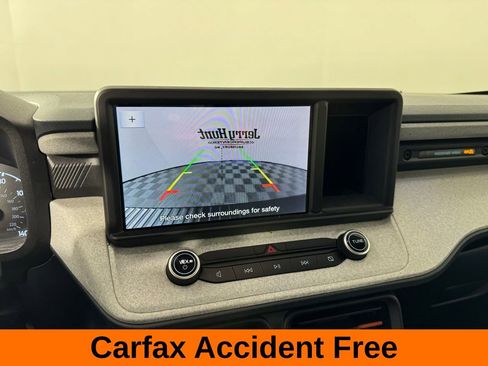 Used 2022 Ford Maverick XLT image 3