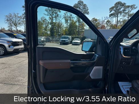 New 2025 Ford F150 King Ranch w/ FX4 Off-Road Package image 31