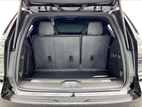 New 2026 Chevrolet Tahoe Premier AWD/4WD image 15