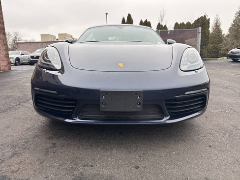 Used 2018 Porsche 718 Cayman image 5