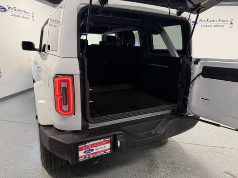 Used 2025 Ford Bronco Outer Banks image 29