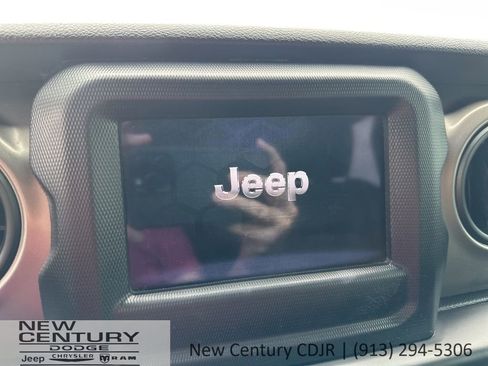 Used 2021 Jeep Wrangler Unlimited Sport image 21