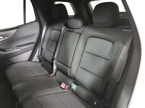 New 2026 Chevrolet Equinox LT image 6