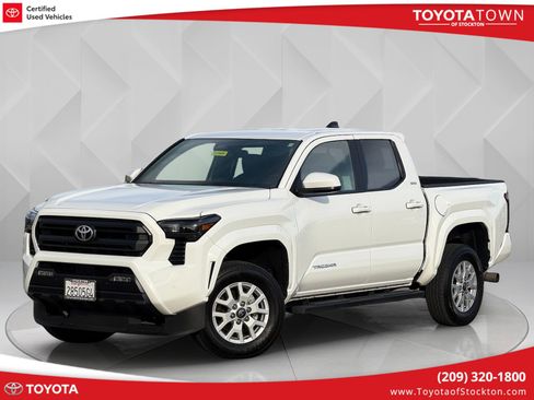 Certified 2025 Toyota Tacoma SR5 w/ SR5 Upgrade Package image 1