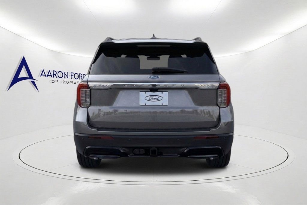 Used 2025 Ford Explorer ST-Line w/ Premium Package RWD image 5