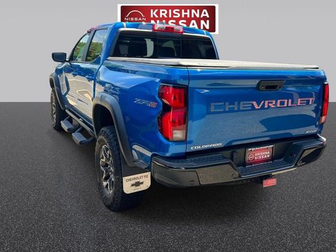 Used 2023 Chevrolet Colorado ZR2 w/ ZR2 Convenience Package III AWD/4WD image 7
