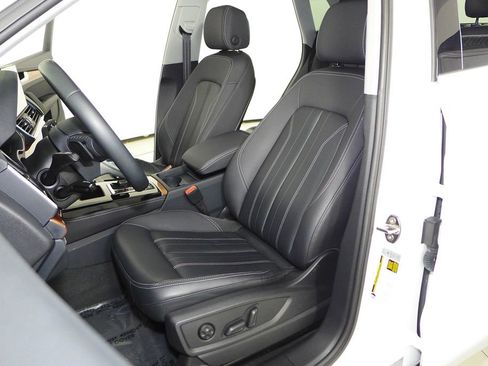 Used 2023 Audi Q5 2.0T Premium Plus image 22