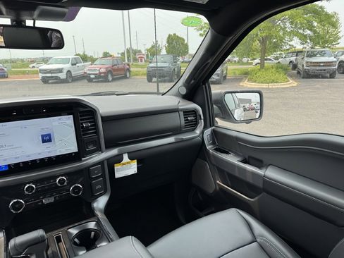 New 2025 Ford F150 XLT w/ Equipment Group 303A High image 21