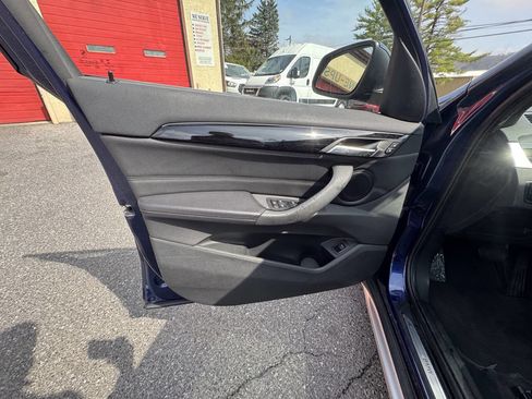 Used 2018 BMW X1 xDrive28i image 30