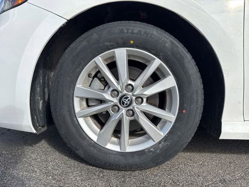 Used 2025 Toyota Camry LE image 42