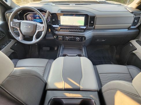 New 2026 Chevrolet Silverado 2500 ZR2 image 7