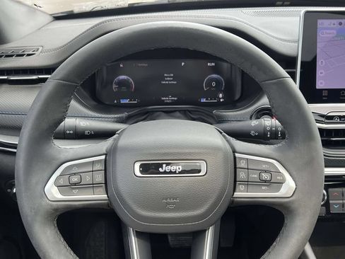 Certified 2025 Jeep Compass Limited w/ High Altitude Package AWD/4WD image 23