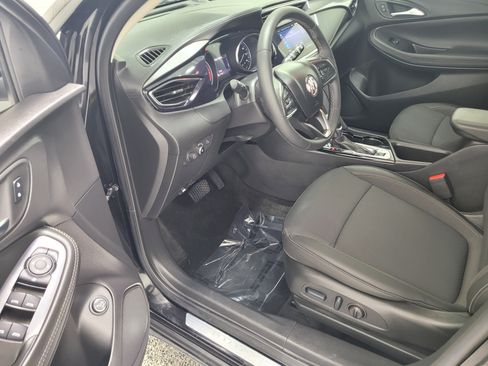 Used 2023 Buick Encore GX Select FWD image 19