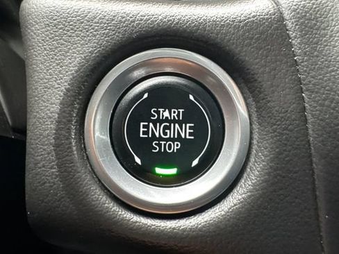 Used 2024 Chevrolet Tahoe LT AWD/4WD image 36