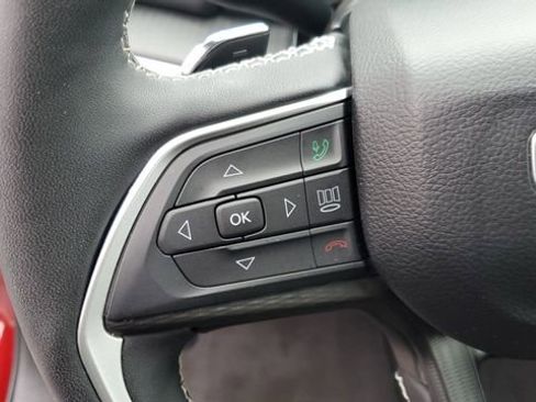 Certified 2024 Jeep Grand Cherokee L Laredo image 8