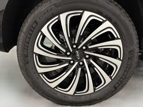 New 2026 Lincoln Navigator L Black Label AWD/4WD image 35