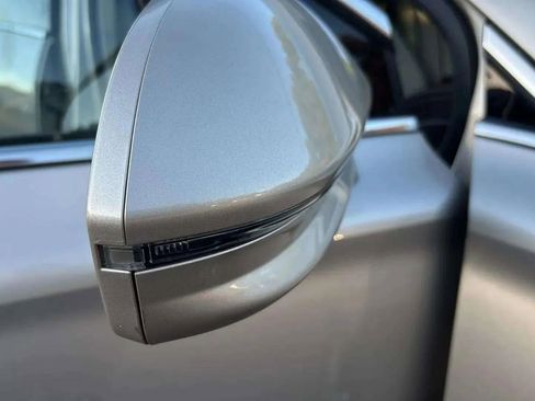 Used 2017 Lincoln MKC Reserve image 26