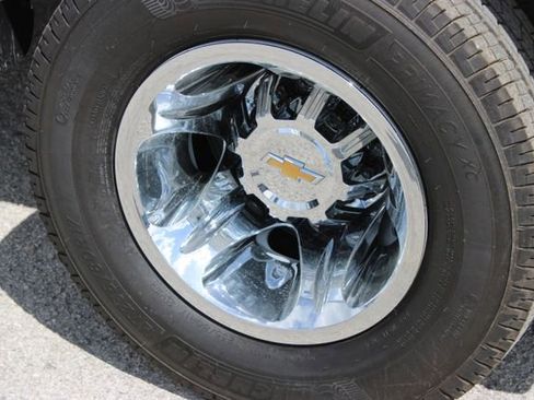 Used 2025 Chevrolet Silverado 3500 LT image 18