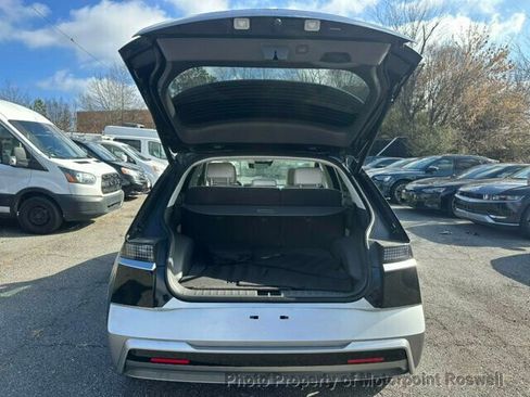 Used 2025 Hyundai Ioniq 5 Limited image 11