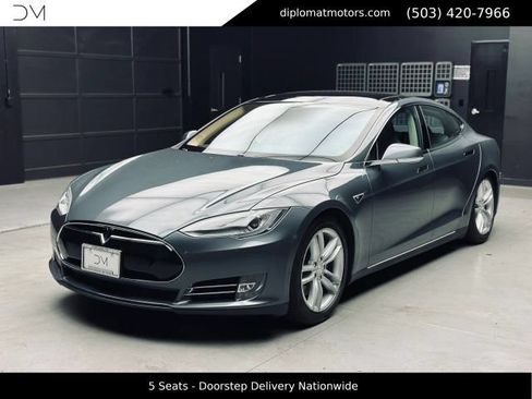 Used 2013 Tesla Model S RWD image 1
