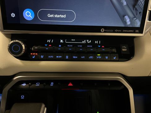 Used 2024 Toyota Sequoia Capstone image 19