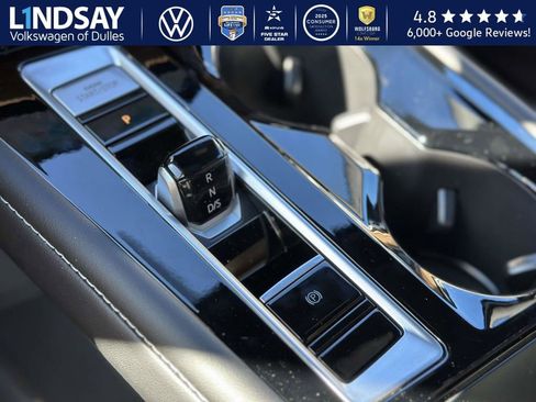 New 2026 Volkswagen Atlas Cross Sport SEL R-Line image 14