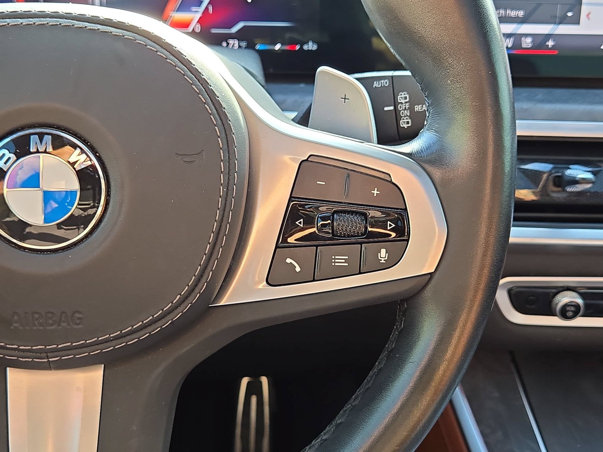 Used 2024 BMW X5 xDrive40i w/ M Sport Package AWD/4WD image 21
