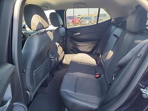 Used 2021 Buick Encore GX Select w/ Sport Touring Package image 9