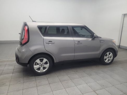 Used 2017 Kia Soul FWD image 10