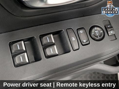Used 2023 Honda Pilot EX-L image 11