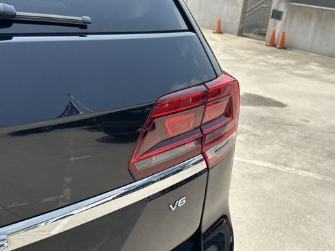 Used 2019 Volkswagen Atlas SE w/ Towing Package FWD image 23