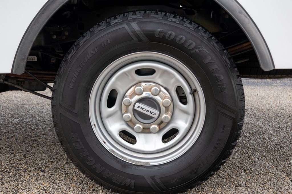 Used 2017 Ford F350 XL RWD image 23