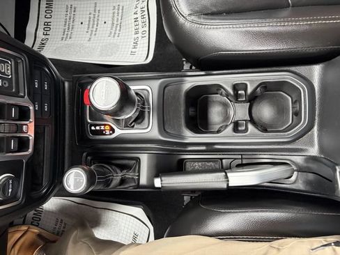 Used 2021 Jeep Gladiator Overland w/ Popular Equipment Package AWD/4WD image 31
