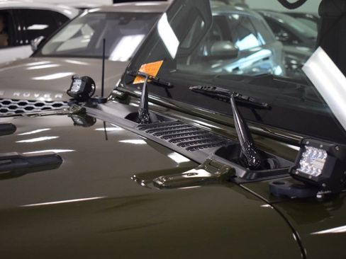 Used 2021 Jeep Wrangler Sport image 16