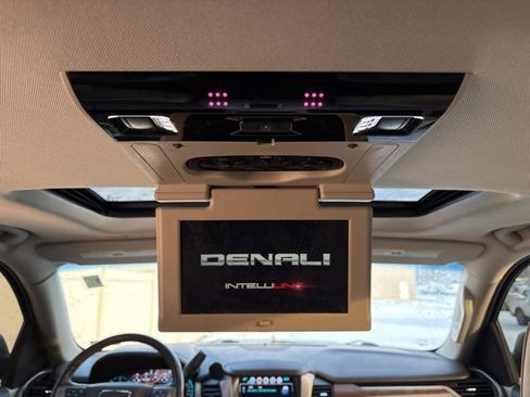 Used 2019 GMC Yukon Denali w/ Denali Ultimate Package image 6