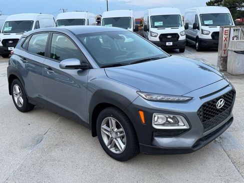Used 2019 Hyundai Kona SE AWD/4WD image 3