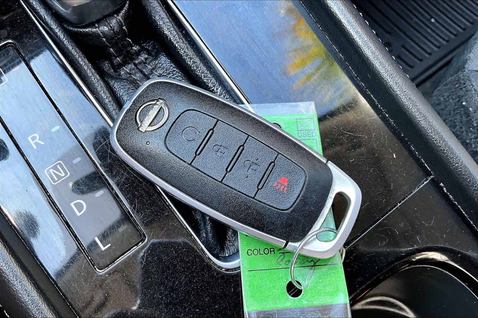 Used 2024 Nissan Kicks SV FWD image 14