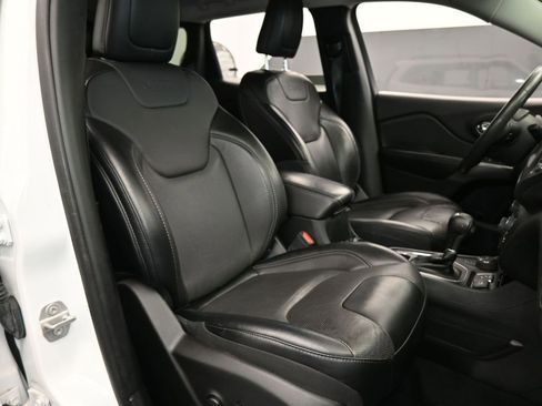 Used 2022 Jeep Cherokee Latitude Lux image 44